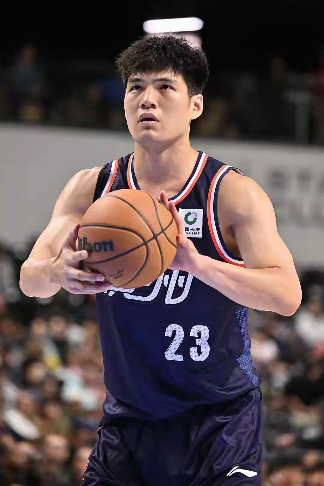 山东男篮迎NBA常规赛关键赛，加时末段强势反弹，赛场秩序良好，球队文化再被提及的简单介绍
