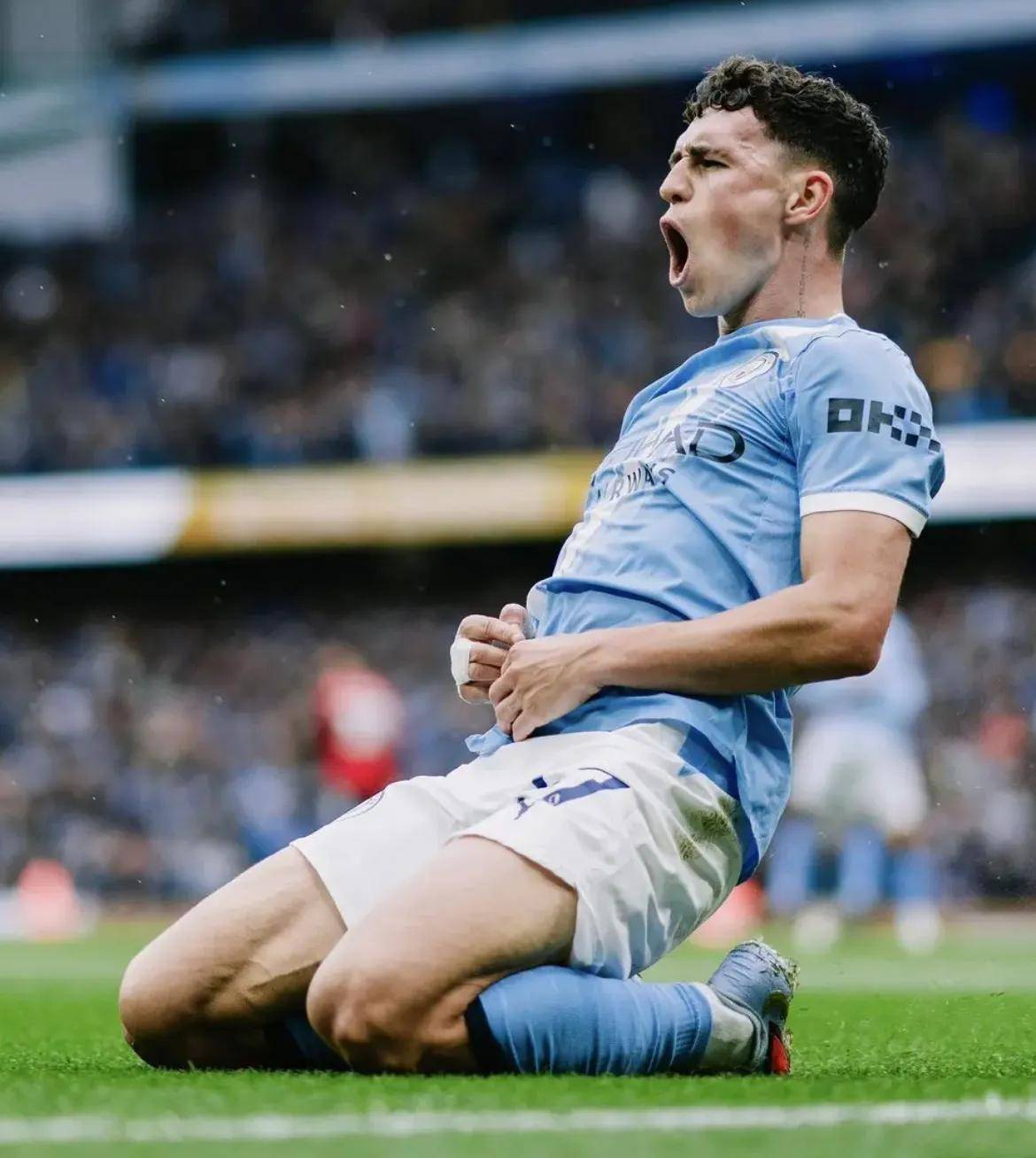 关于曼联发布备战花絮，集结日手感冰凉，NBA总决赛任务艰巨，医务组通报恢复的信息